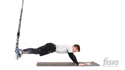 Упражнение на функциональных тренировочных петлях Пила