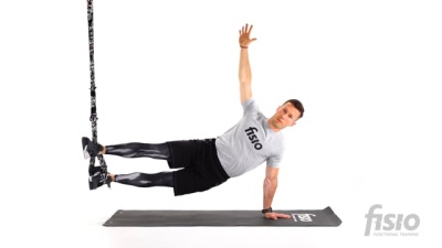 Упражнение на функциональных тренировочных петлях Боковая планка на одной ноге с поднятием бедер